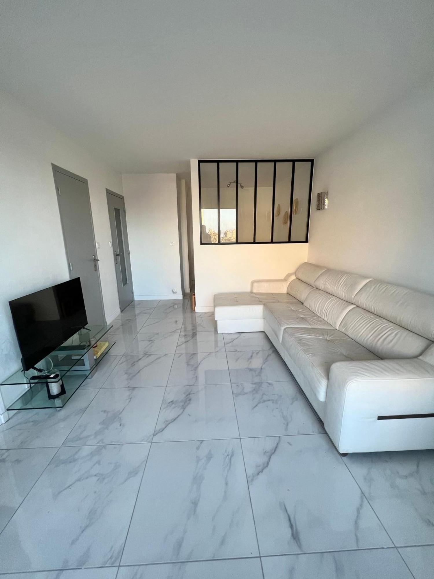Studio 4 Couchages A 12 Min De La Plage A Pied Avec Wifi, Le Parking Est En Option أنتيب المظهر الخارجي الصورة